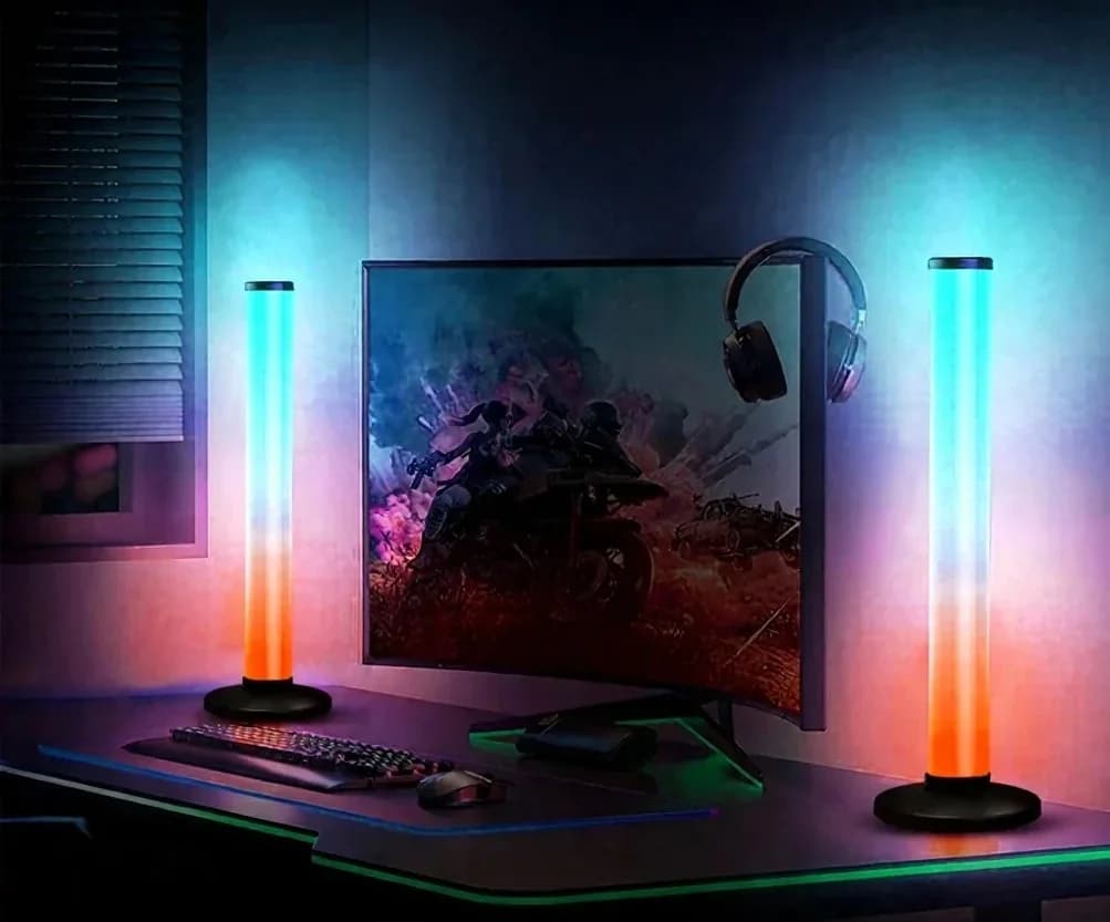 מנורת שולחן RGB ריאקטיבית לקול 360 מעלות עם שליטה באפליקציה ובשלט