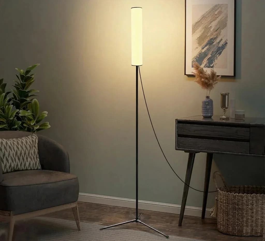 מנורת רצפה LED מתכווננת בגובה עם בסיס חצובה ו-3 מצבי צבע