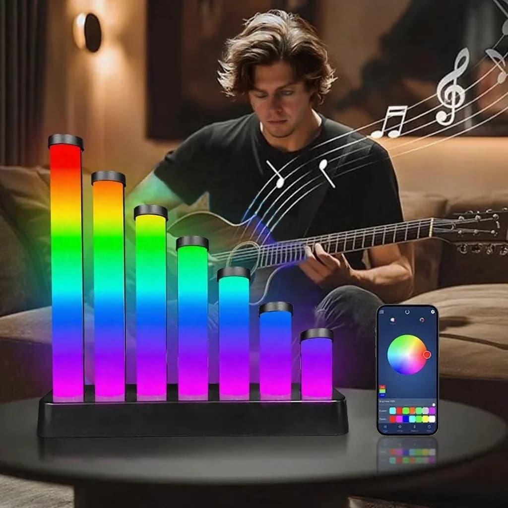 מנורת שולחן LED RGB ריאקטיבית לקול עם שליטה באפליקציה