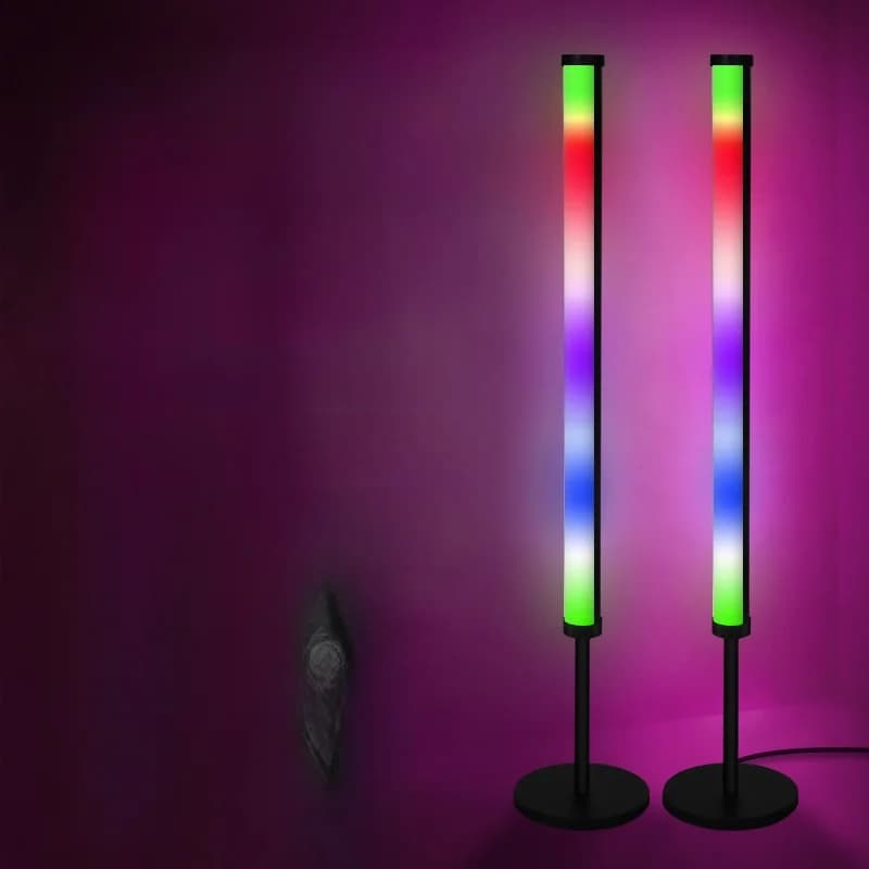 מנורת אווירה שולחנית LED RGB עם סנכרון מוזיקה ושליטה באפליקציה